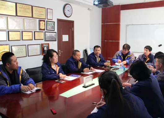 內(nèi)蒙古萬(wàn)和工程項(xiàng)目管理有限責(zé)任公司召開(kāi) 2019 年度《監(jiān)理現(xiàn)場(chǎng)履職服務(wù)標(biāo)準(zhǔn)》改版研討會(huì)